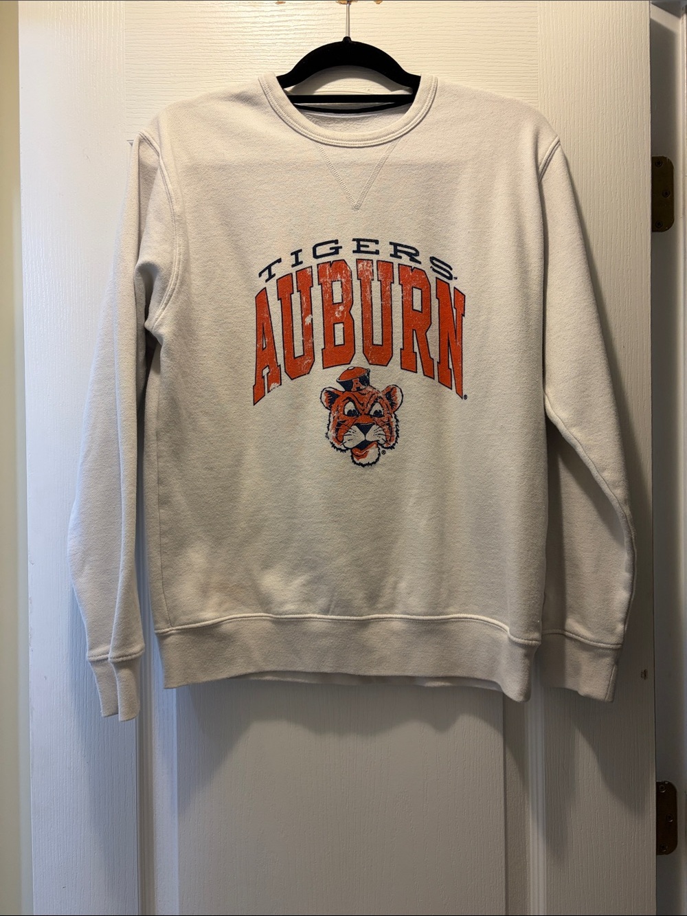 Auburn Tigers Crewneck Sweatshirt - White with Orange Logo